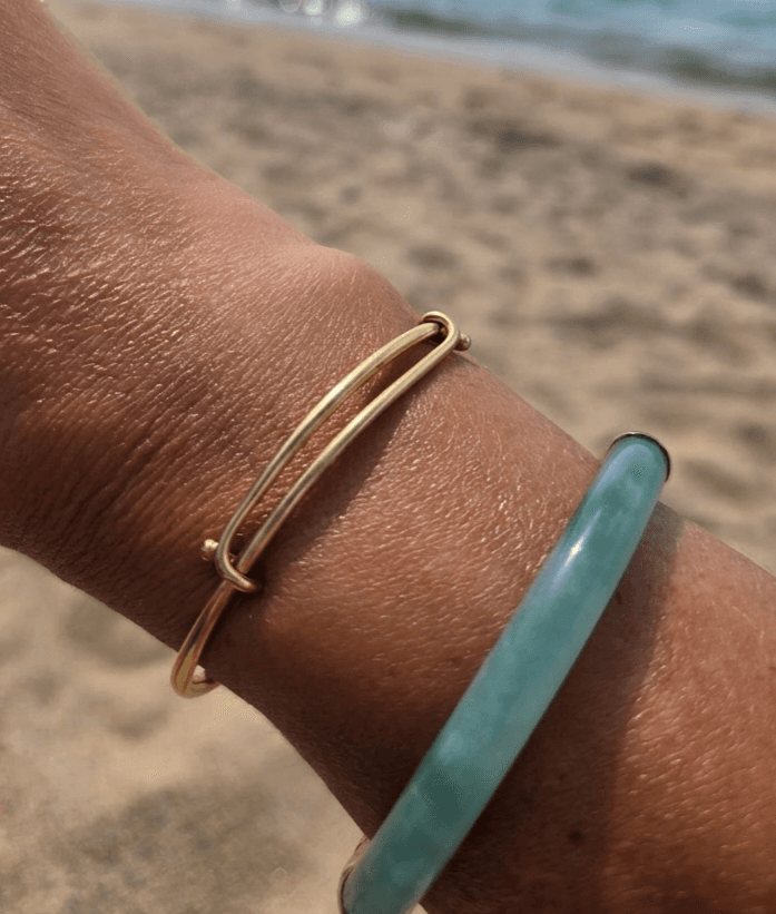 Jade Anh Bangle, détail fermeture à vis — Lan Vera